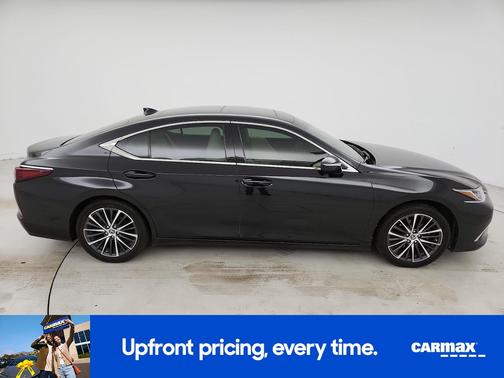 Black 2022 Lexus ES 350