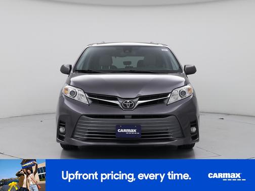 Gray 2018 Toyota Sienna XLE