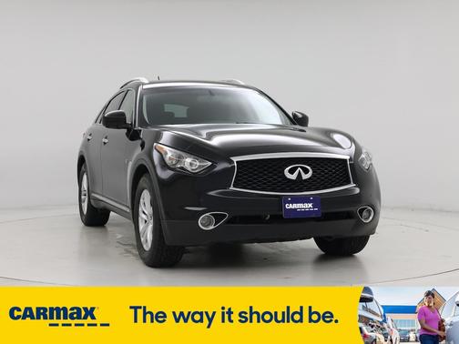 2017 INFINITI QX70