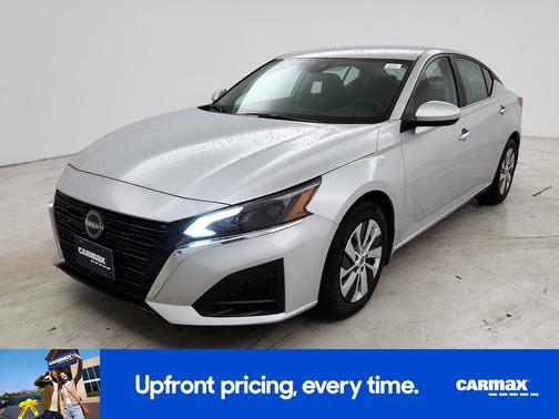 Silver 2023 Nissan Altima S