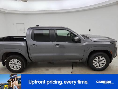 Gray 2023 Nissan Frontier SV