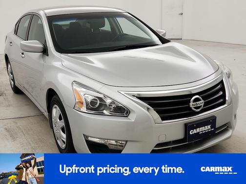 Silver 2015 Nissan Altima S