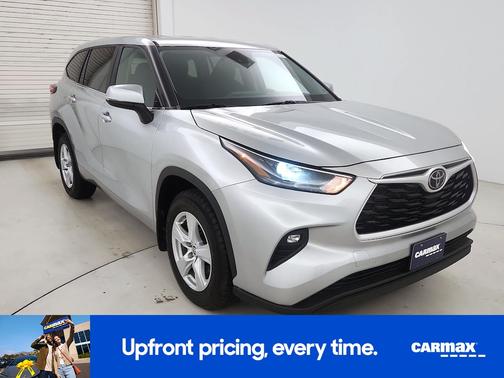 2024 Toyota Highlander LE