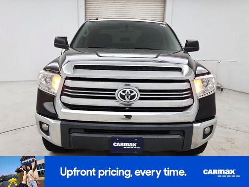 Black 2017 Toyota Tundra SR5