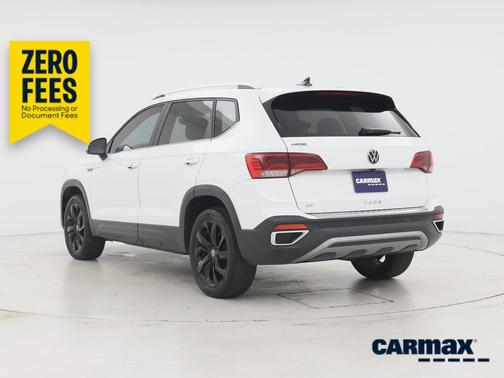 White 2023 Volkswagen Taos SE
