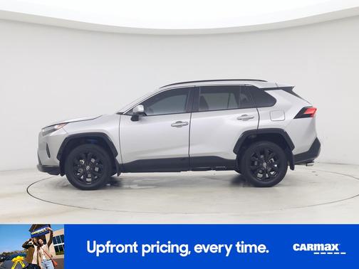 2022 Toyota RAV4 Hybrid SE