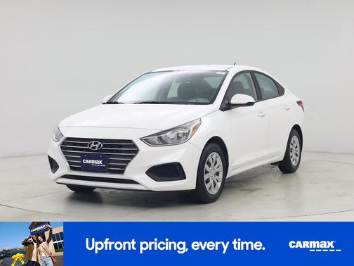 2022 Hyundai Accent SE