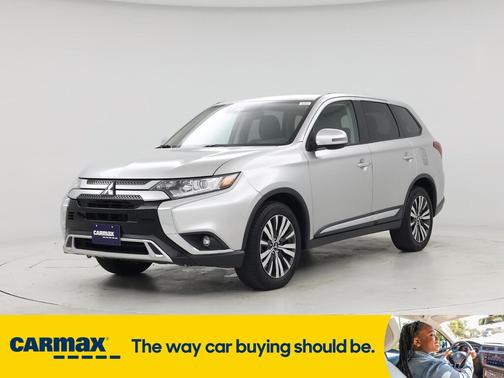 2020 Mitsubishi Outlander SE