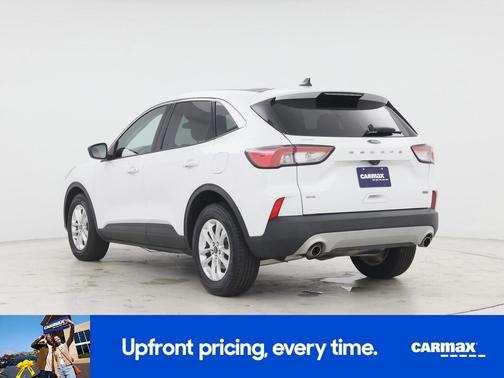 White 2022 Ford Escape SE