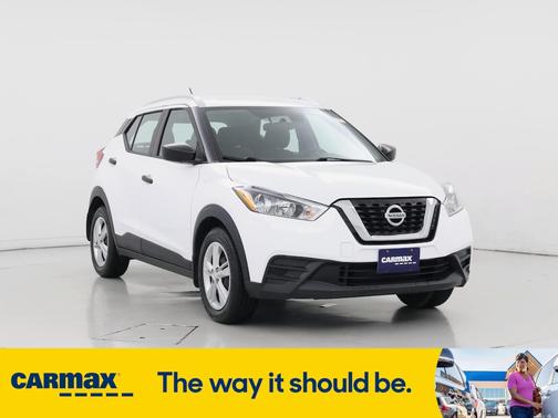 2019 Nissan Kicks S