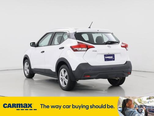 2019 Nissan Kicks S