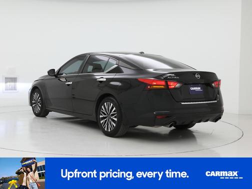 2023 Nissan Altima SV