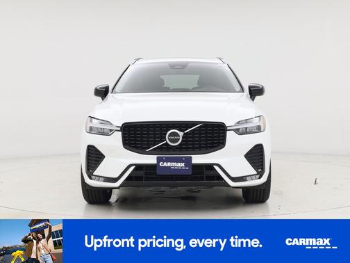 2025 Volvo XC60 B5 Core