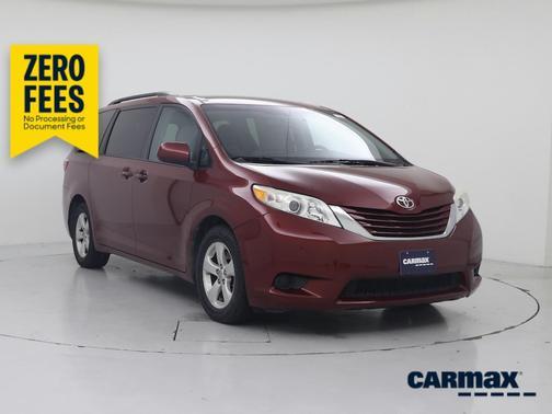 Red 2017 Toyota Sienna LE