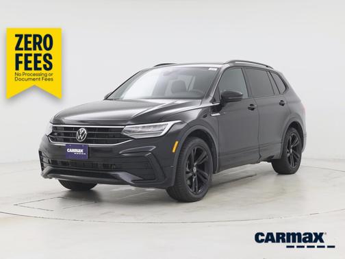 Black 2024 Volkswagen Tiguan SE R-Line Black