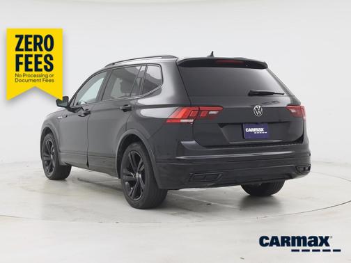 Black 2024 Volkswagen Tiguan SE R-Line Black