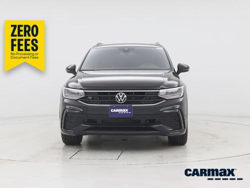 Black 2024 Volkswagen Tiguan SE R-Line Black