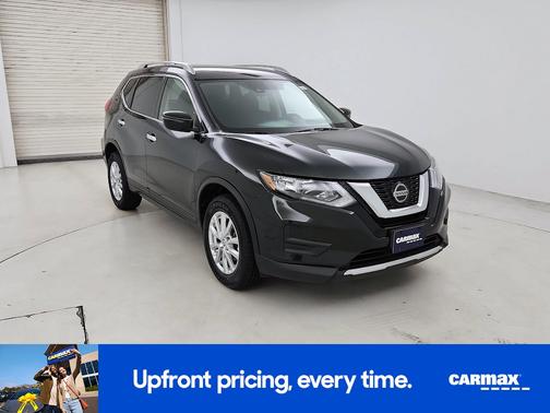 Green 2019 Nissan Rogue SV