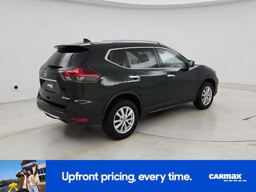 Green 2019 Nissan Rogue SV