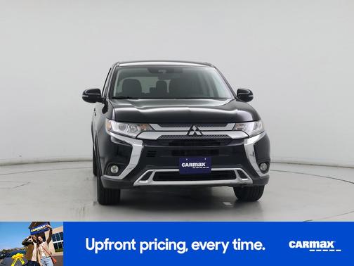 2020 Mitsubishi Outlander SE