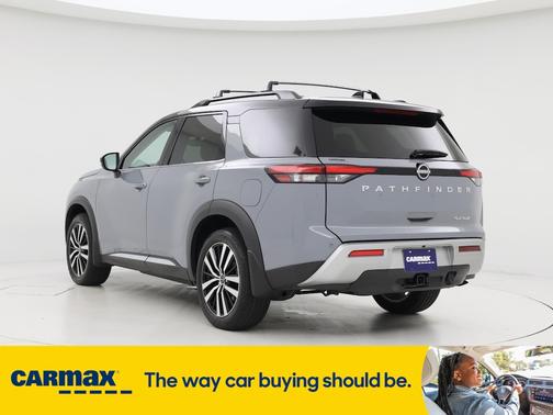 2024 Nissan Pathfinder Platinum