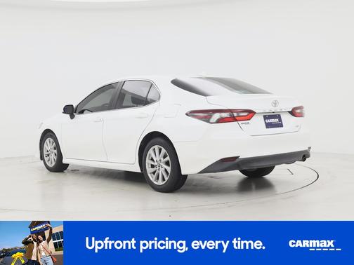 White 2022 Toyota Camry LE