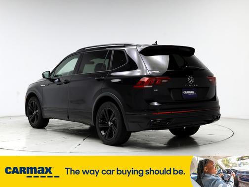 2023 Volkswagen Tiguan SE R-Line Black