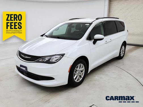 White 2021 Chrysler Voyager LXI