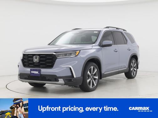 Gray 2025 Honda Pilot Touring