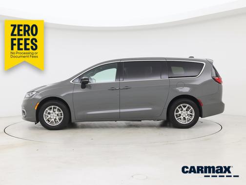 Gray 2025 Chrysler Pacifica Select