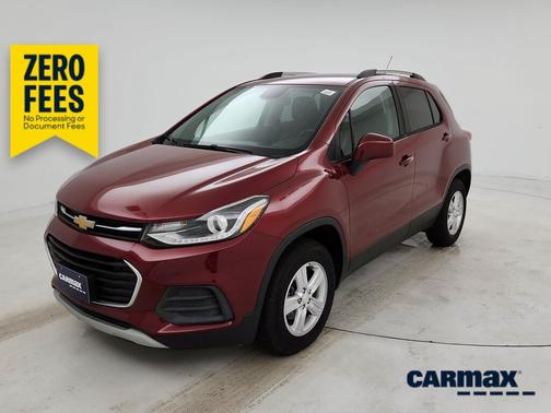 Red 2022 Chevrolet Trax LT