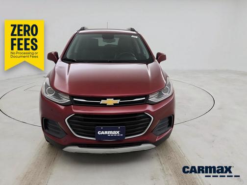 Red 2022 Chevrolet Trax LT