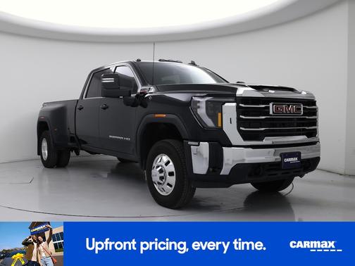 2026 GMC Sierra 3500 SLE