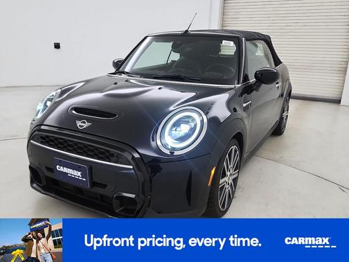 2022 MINI Convertible S