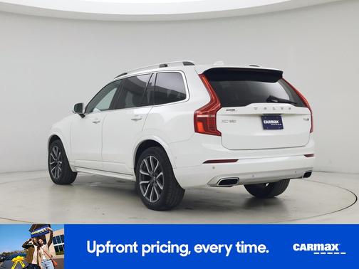 2018 Volvo XC90 T6 Momentum