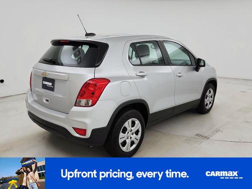Silver 2017 Chevrolet Trax LS