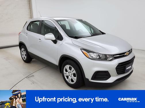 Silver 2017 Chevrolet Trax LS