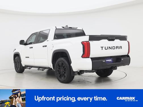 White 2024 Toyota Tundra SR5