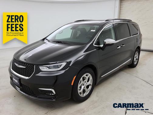 Black 2023 Chrysler Pacifica Limited