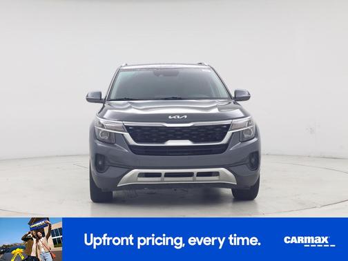 Gray 2022 Kia Seltos S