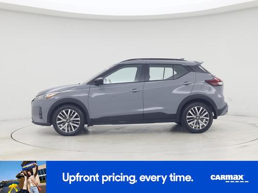 2021 Nissan Kicks SR