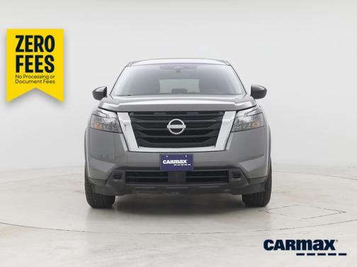 Gray 2024 Nissan Pathfinder S