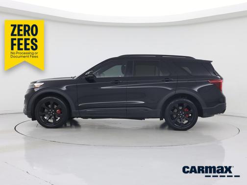 Black 2021 Ford Explorer ST