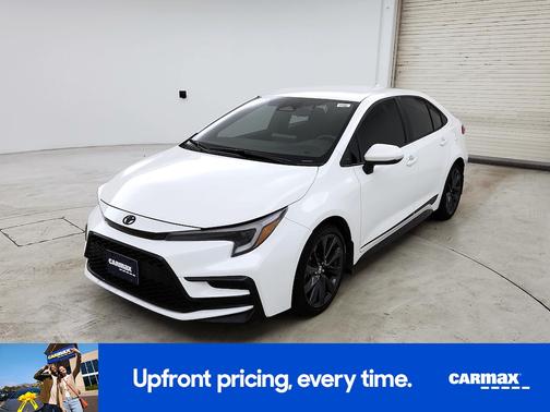 White 2025 Toyota Corolla SE