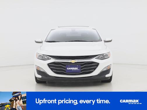 White 2022 Chevrolet Malibu Premier