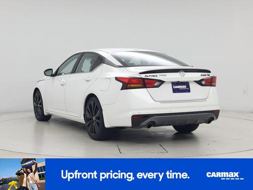 2022 Nissan Altima SR