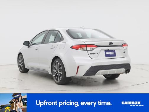 Silver 2022 Toyota Corolla SE