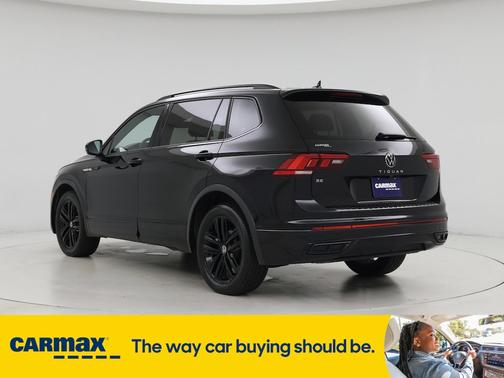 2022 Volkswagen Tiguan SE R-Line Black