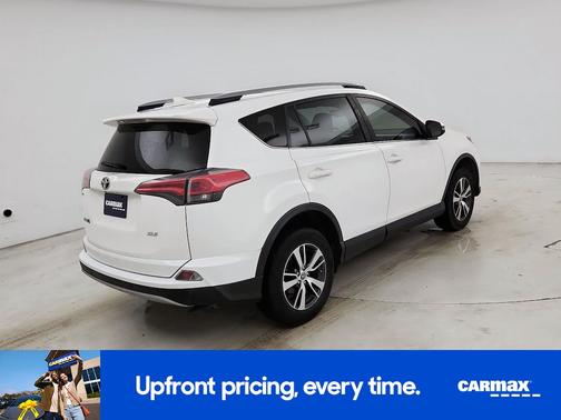 White 2018 Toyota RAV4 XLE