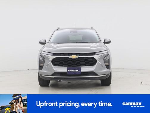 Gray 2024 Chevrolet Trax LT